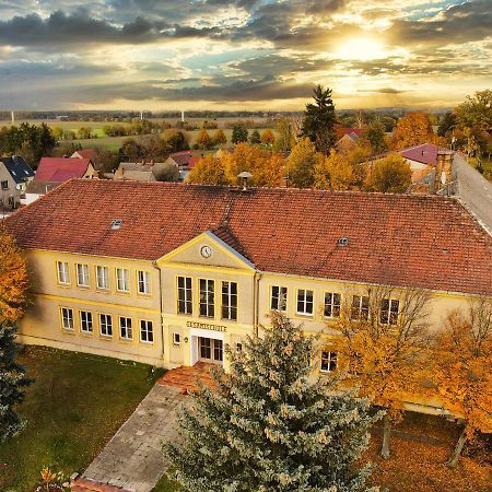Hotel Spreewaldschule 郎根拉萨 外观 照片