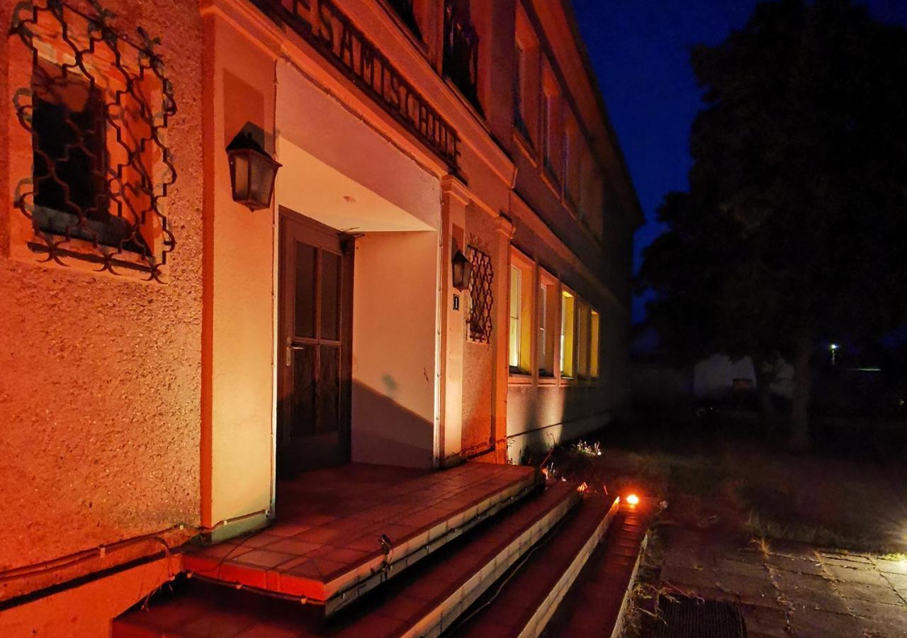 Hotel Spreewaldschule 郎根拉萨 外观 照片